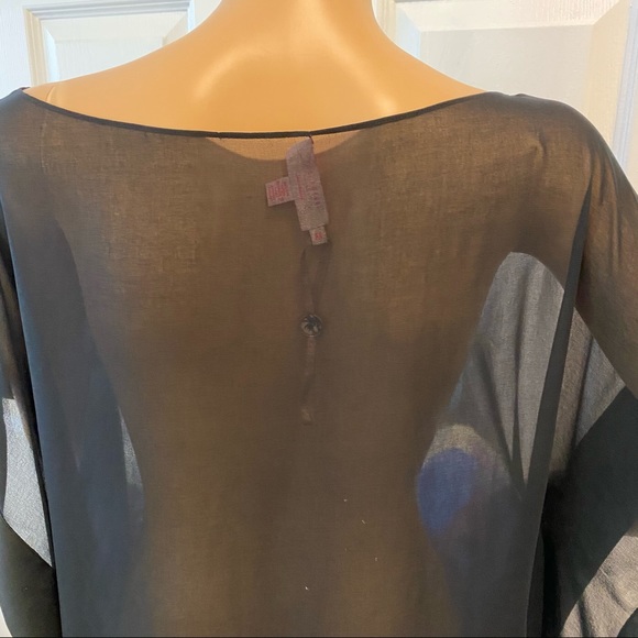 TED BAKER SZ M BLK OVER SIZE WATER COLOR TOP - Picture 7 of 8